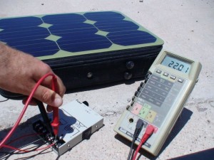 solar charging car battery