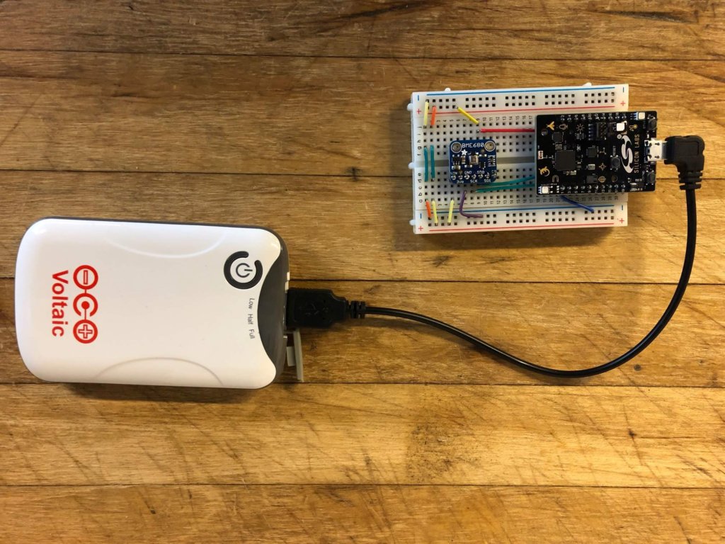 Battery pack powering IoT device