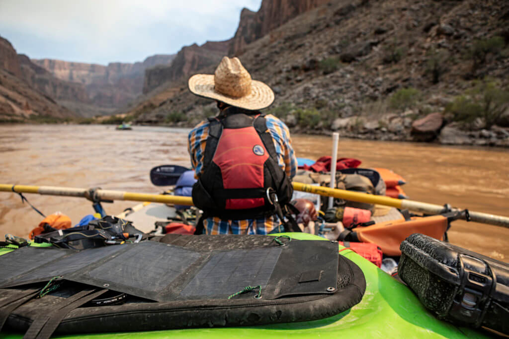 holiday gift guide 2018, laptop solar charger, portable solar charger